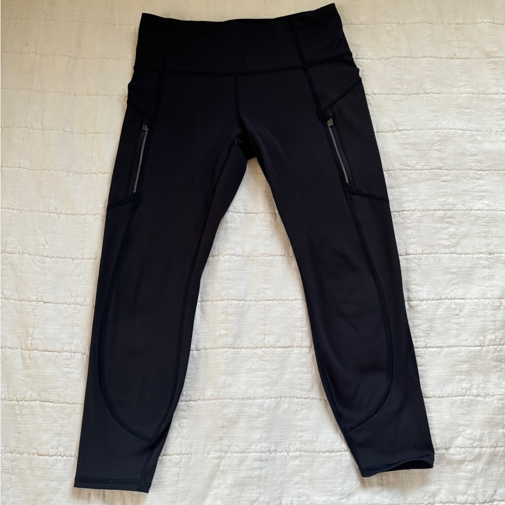 Athleta Capri Leggings• size: S
